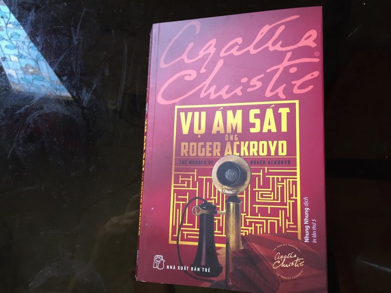 vu-am-sat-ong-roger-ackroyd-bi-mat-dang-sau-cai-ket-bat-ngo-voluyendinhphong-org-4-3